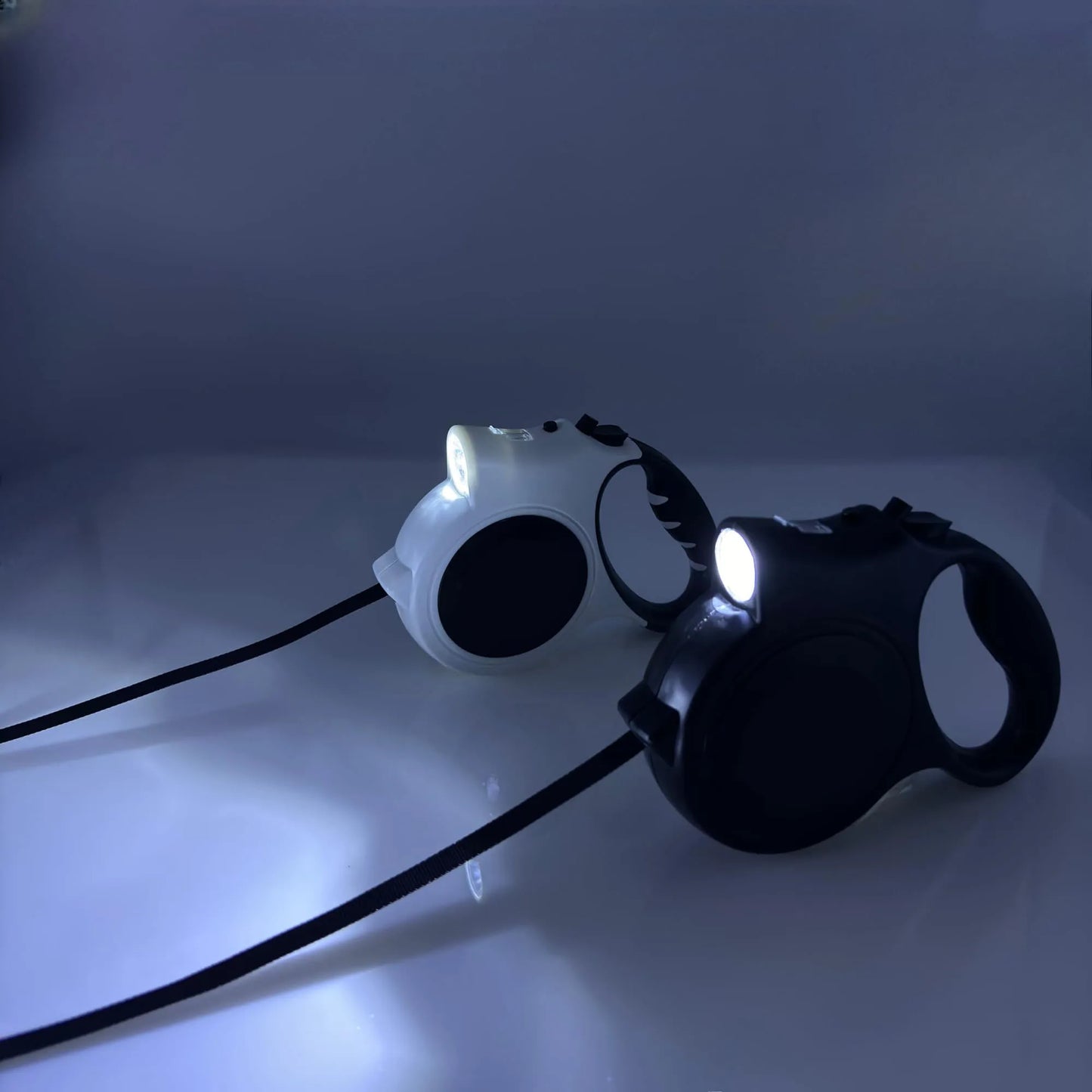 Illuminated Retractable Dog Leash